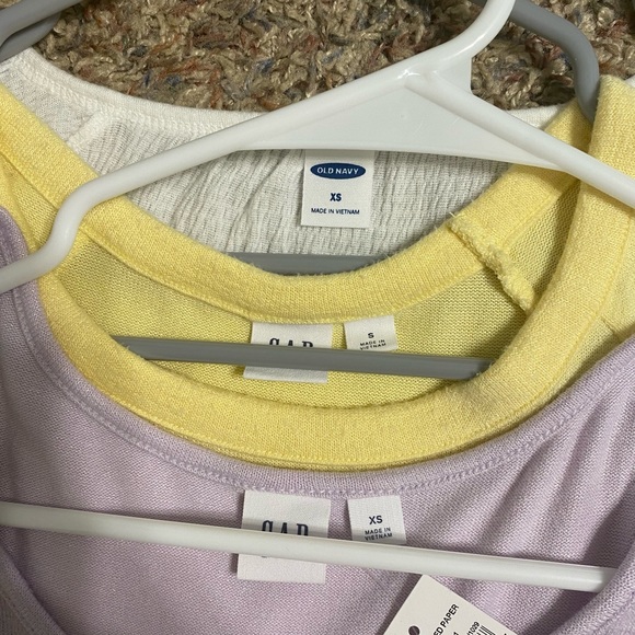 New Ladies Shirt Bundle Size XS/S - Picture 2 of 6